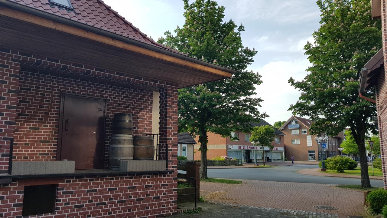 Hotel APROTOs Lüneburger Hof Munster im Heidekreis Exterior foto