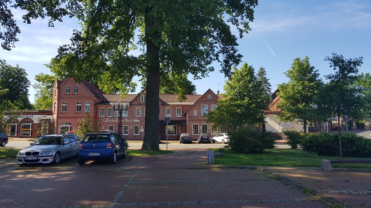 Hotel APROTOs Lüneburger Hof Munster im Heidekreis Exterior foto